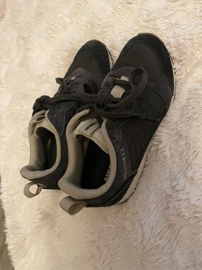 Merrell Black and Taupe Low-Top Trainers